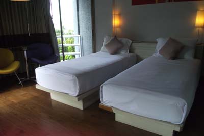  Sandalay Resort 3 . ,   .     